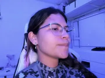 Chaturbate Free Porn Cam of ladybrown_16