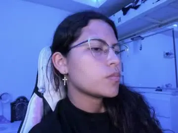 Chaturbate Live Porn of ladybrown_16