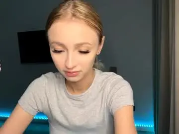 Chaturbate Free Porn Cam of seasonhamiss