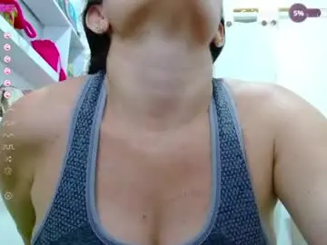 Chaturbate Free Live Porn of whriann_1