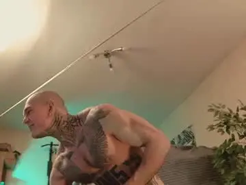 Chaturbate Watch Live Sex Cams of bulatov_x