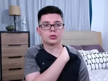 Chaturbate Live Porn of kevinhunts