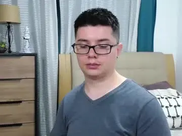 Chaturbate Nude Webcam of kevinhunts