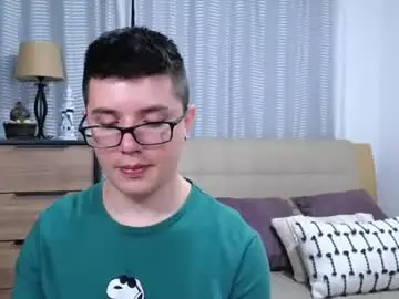 Chaturbate Best live sex cam show of kevinhunts