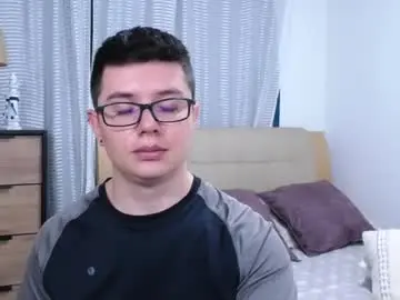 Chaturbate Adult Webcam of kevinhunts