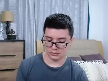 Chaturbate Watch Live Sex Cams of kevinhunts