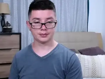 Chaturbate Sex Cam of kevinhunts
