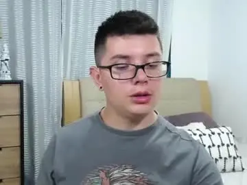 Chaturbate Adult Video Chat of kevinhunts