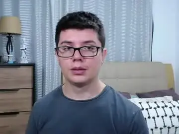 Chaturbate Nude Webcam of kevinhunts