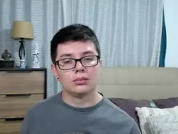 Chaturbate Live Sex of kevinhunts