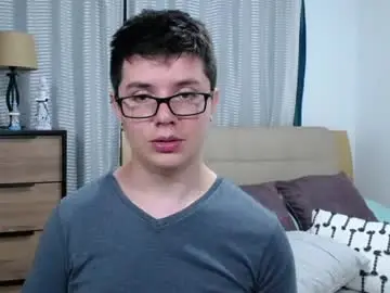 Chaturbate Free Porn Cam of kevinhunts