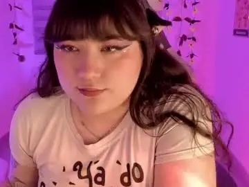 Chaturbate Live Sex Cam of limoncito_blossom2
