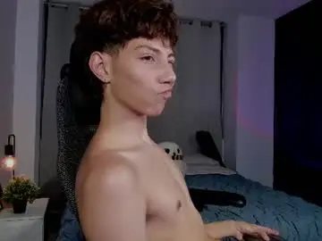Chaturbate Sex Cam of philipe_moonlight_