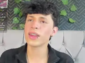 Chaturbate Live Sex of axel_evanss