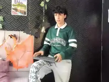 Chaturbate Free Live Porn of axel_evanss