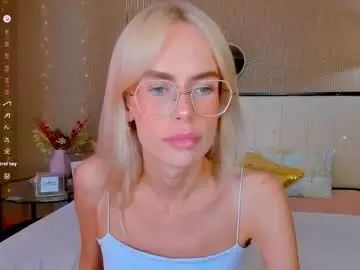 Chaturbate Live Porn of bellatip