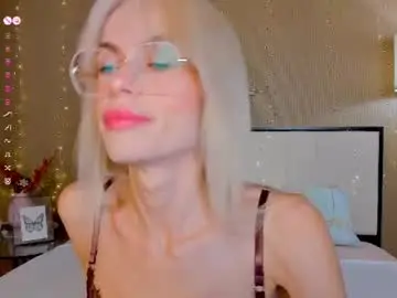 Chaturbate Free Live Porn of bellatip