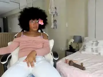 Chaturbate Free Porn Cam of cataleyamoon_
