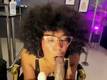 Chaturbate Sex Chat of cataleyamoon_