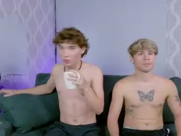 Chaturbate Free Porn Cam of ithan_salvatore