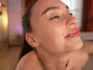 Chaturbate Nude Webcam of roxy_blue_eyed_