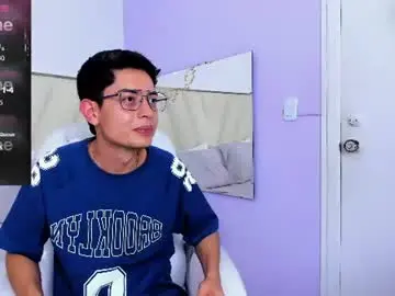 Chaturbate Live Porn of ethan12_