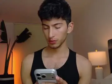 Chaturbate Nude Webcam of ethan_skiny_