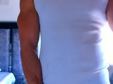 Chaturbate Live Sex Cam of santin_seans