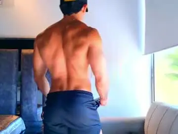 Chaturbate Watch Live Sex Cams of santin_seans