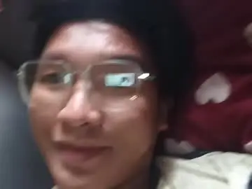Chaturbate Free Porn Cam of urasian_newra