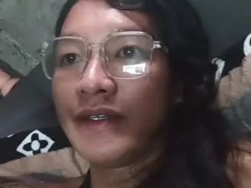 Chaturbate Best live sex cam show of urasian_newra