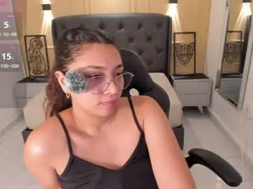 Chaturbate Watch Live Sex Cams of angelinemore