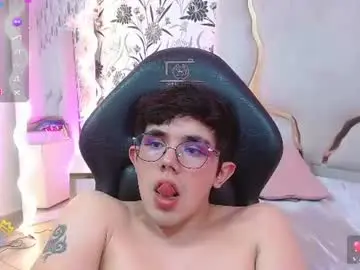 Chaturbate Nude Webcam of axelnoir_tay