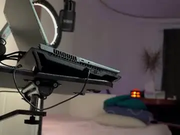 Chaturbate Sex Chat of viktor_secret