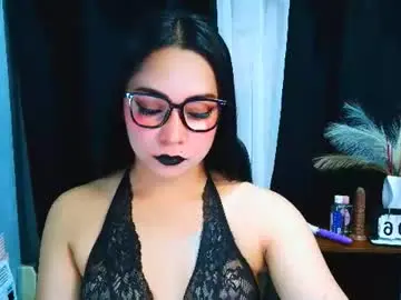 Chaturbate Live Sex Cam of yourhot_christine