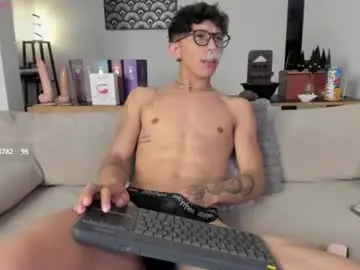 Chaturbate Best live sex cam show of im__thomas