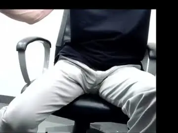 Chaturbate Live Sex Cam of officelush