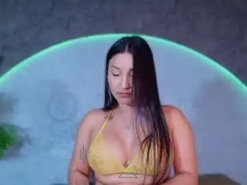 Chaturbate Adult Video Chat of reiinachloe
