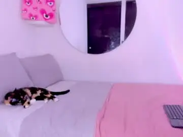 Chaturbate Best live sex cam show of catbaby888_