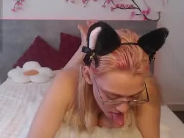 Chaturbate Watch Live Sex Cams of coraline_bush