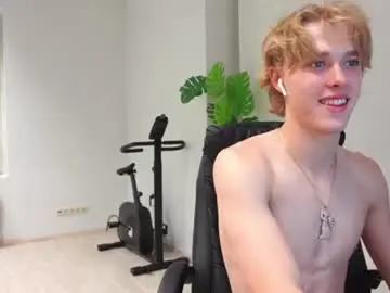 Chaturbate Sex Cam of damien_dallas