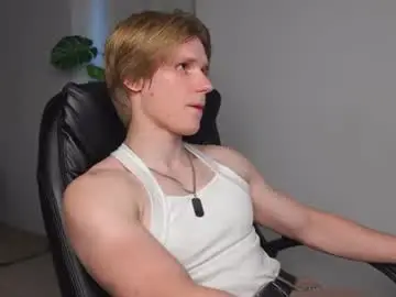 Chaturbate Free Live Porn of damien_dallas