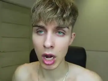 Chaturbate Sex Cam of damien_dallas