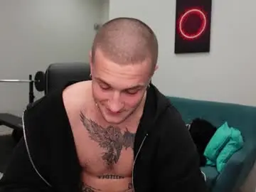 Chaturbate Live Sex Cam of damien_dallas