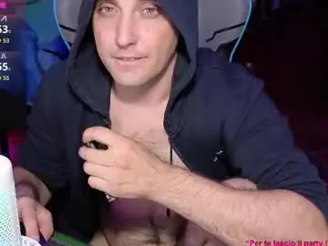 Chaturbate Free Porn Cam of gil_gamesh2nd
