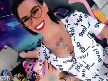 Chaturbate Live Sex Cam of kilye_nellaa