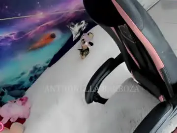 Chaturbate Free Live Porn of kilye_nellaa
