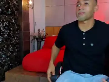 Chaturbate Watch Live Sex Cams of bento_fox