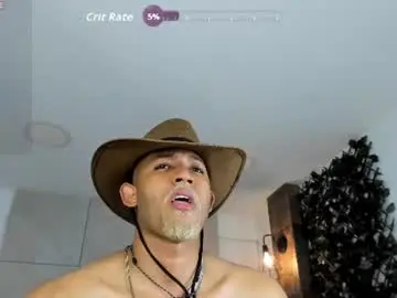 Chaturbate Free Live Porn of bento_fox