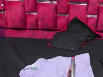 Chaturbate Watch Live Sex Cams of curvy_chanell
